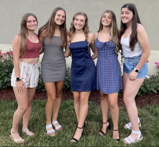 [5] who are u taking to bed