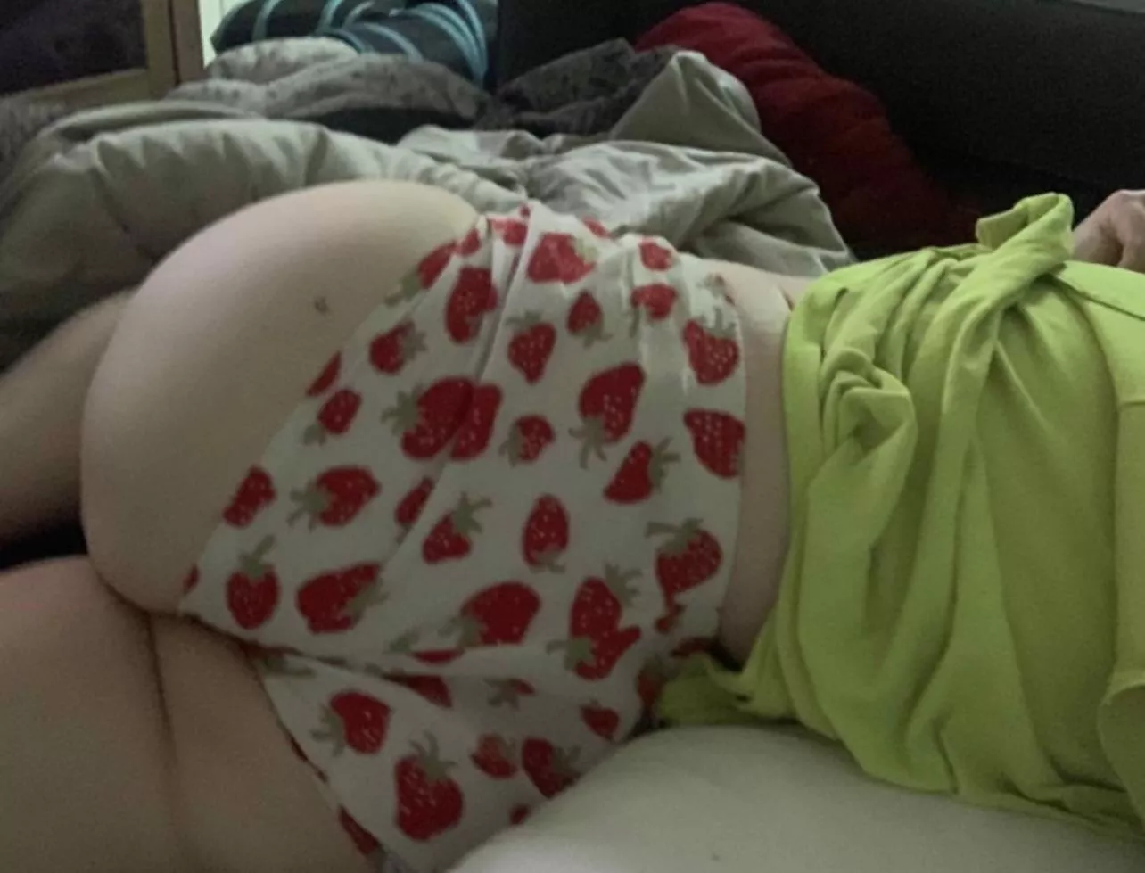 50% off!!!! 700+ posts NO PPVS all uncensored b/g content and solo sex tapes blowjob videos masturbation videos anal play squirt videos