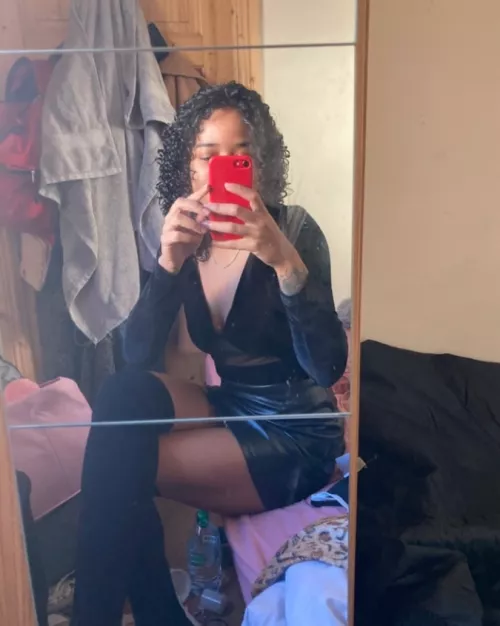 50% savage, 50% hotness 🔥