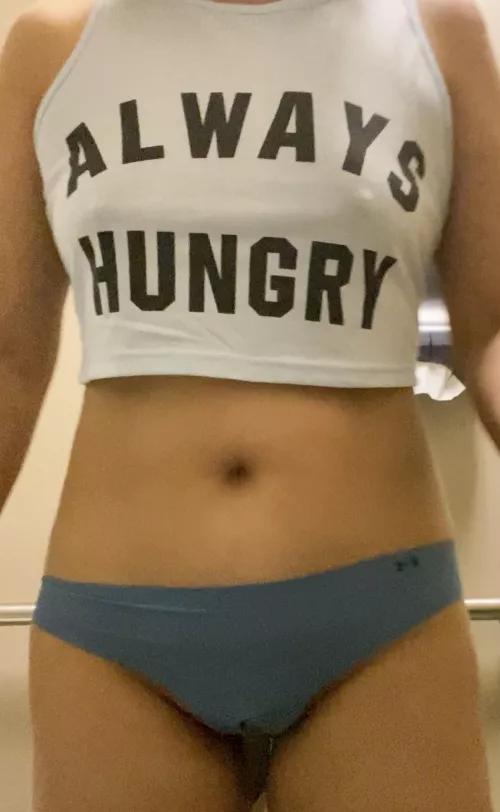 50+[f] ….. just an average neighborhood milf 🙂