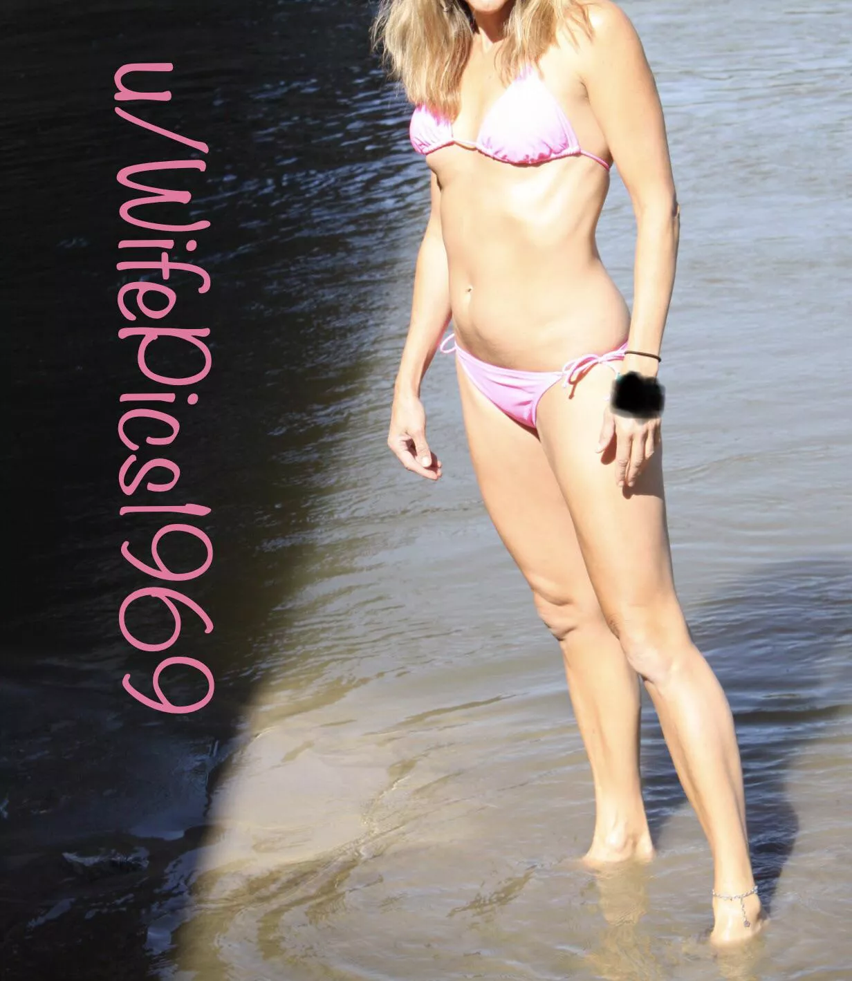 50-year-old mom of four 50-year-old mom of four