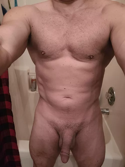 (51)fresh out the shower 🚿