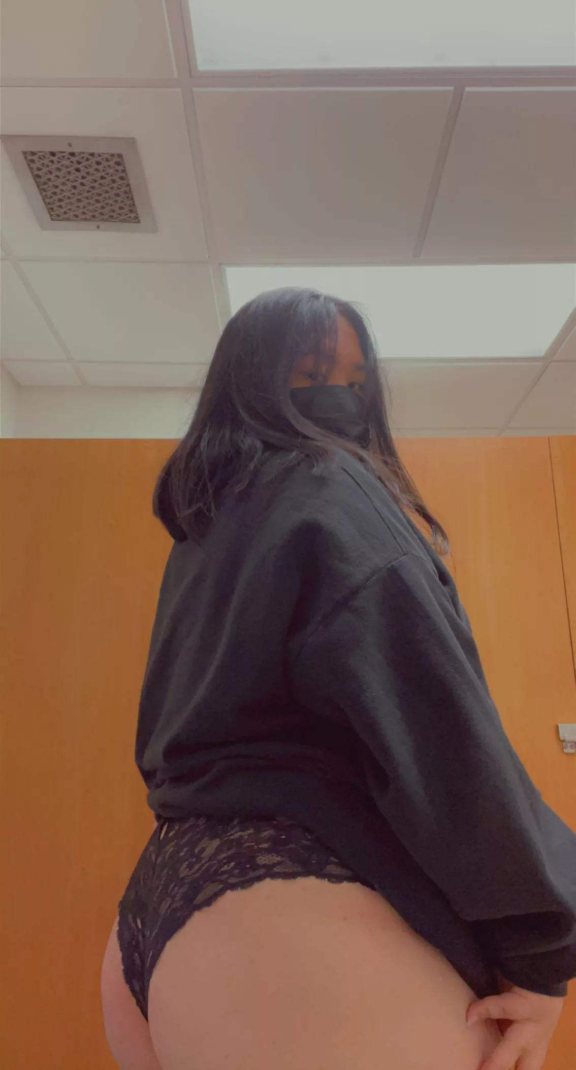 5'2, Filipina waiting for her ass to be pounded