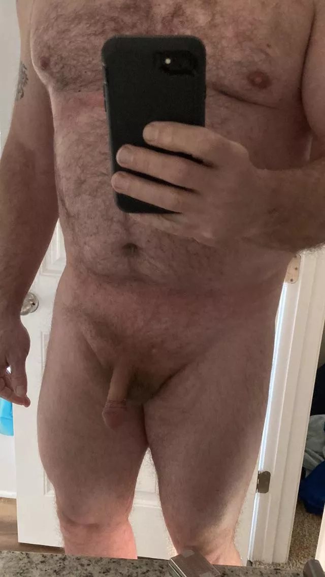 55 chubby dude looking for attention.DMs are always open. NSFW