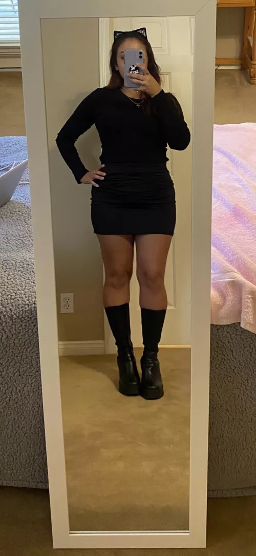 5ft tall ๐ค๐ 5ft tall ๐ค๐