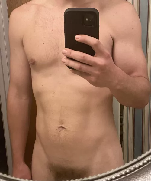 6’2” and not super hairy.. Do y’all think I’m an otter?