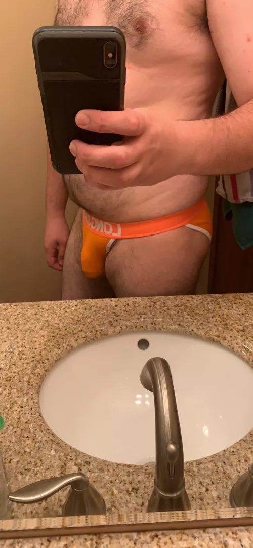 6’3 but trying to grow into my body 6’3 but trying to grow into my body