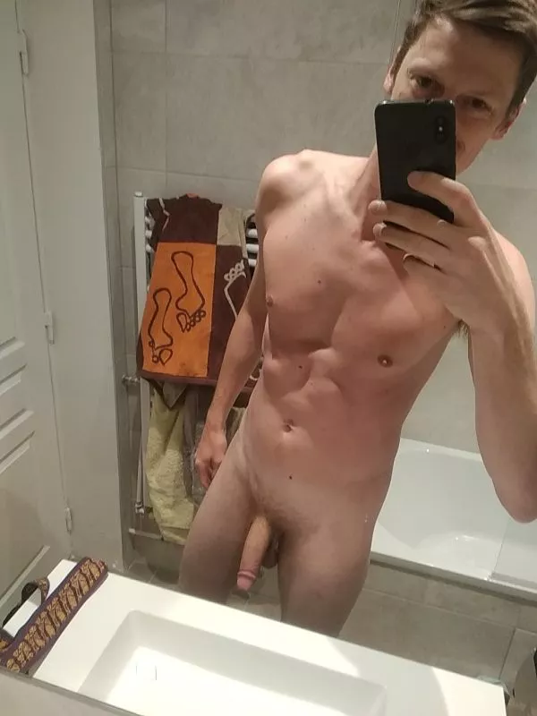 6'6 ger[m]an giant :)