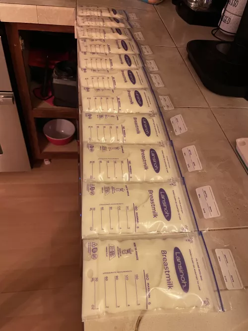 66oz bagged today, thinking about trying to make breast milk ice cream š„°