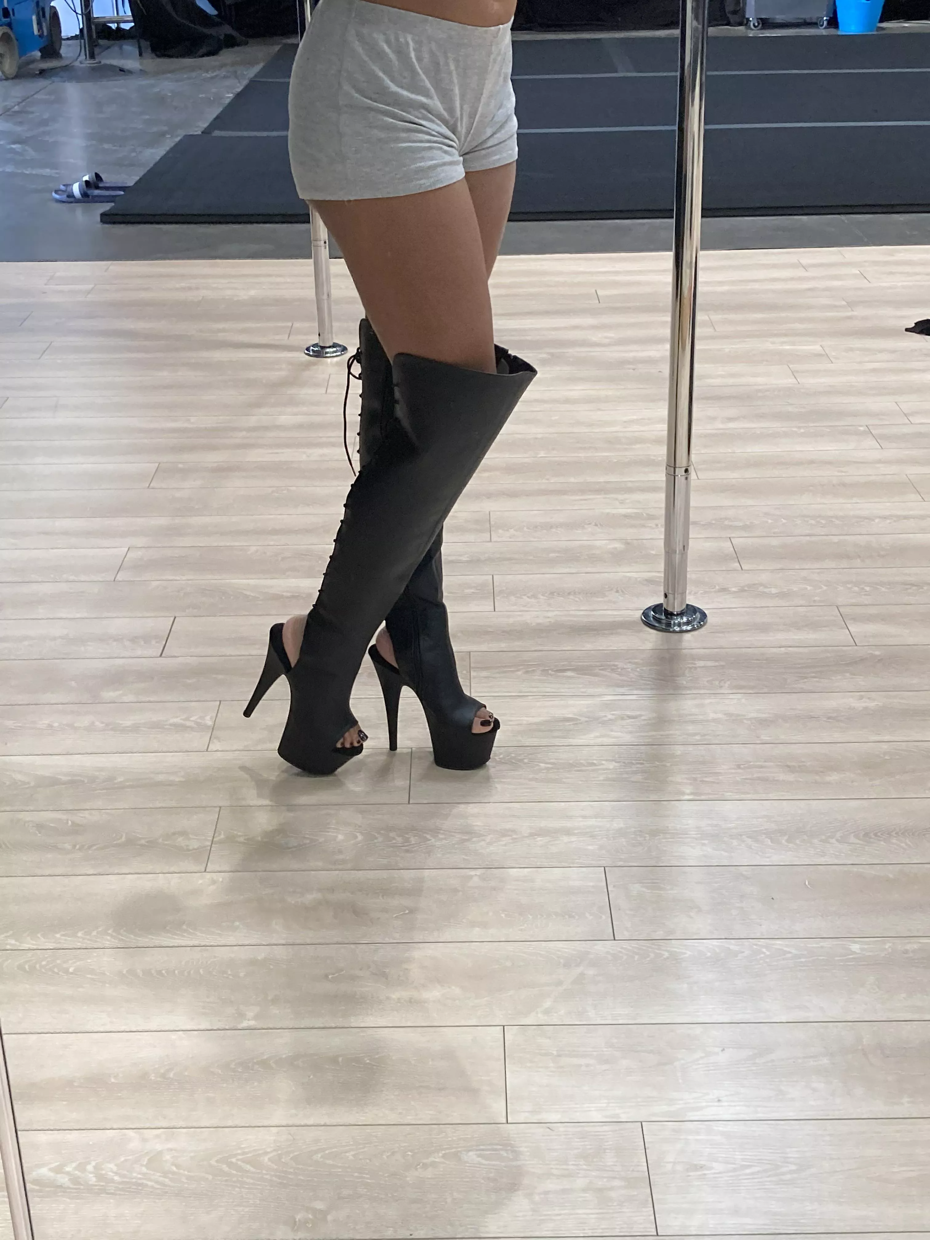 7 inch heel hero 👠❤️ 7 inch heel hero 👠❤️