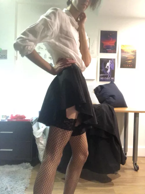 A bit late but here’s my photo for femboy Friday for the 3 people who’ll see it A bit late but here’s my photo for femboy Friday for the 3 people who’ll see it