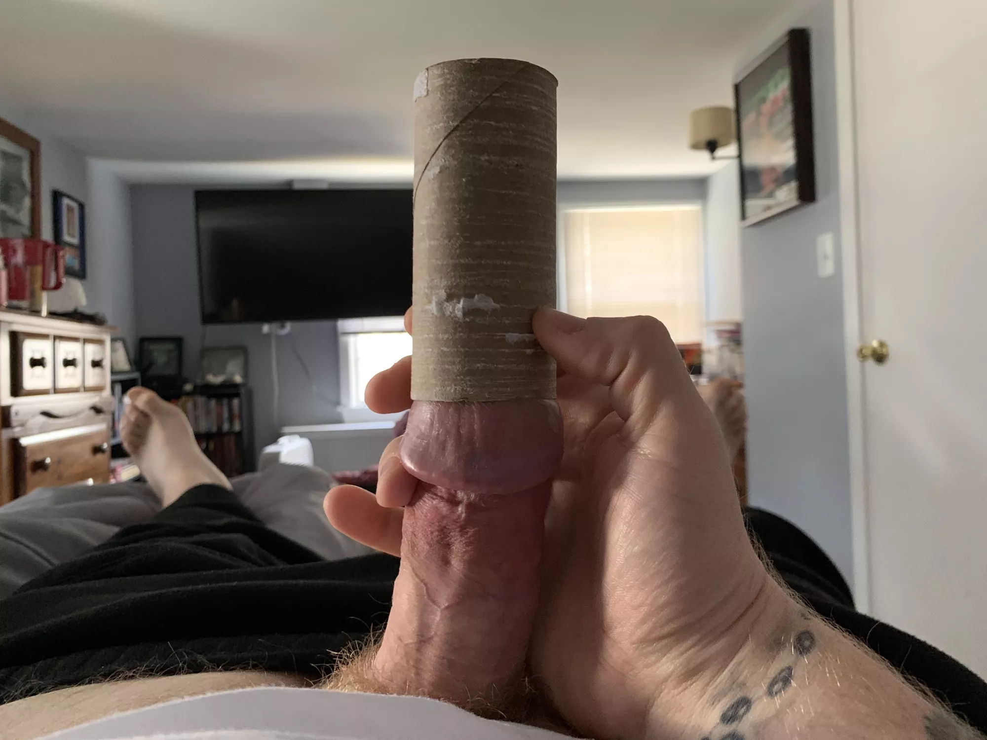 A bit too fat to fit in. Wish I was a bit longer A bit too fat to fit in. Wish I was a bit longer