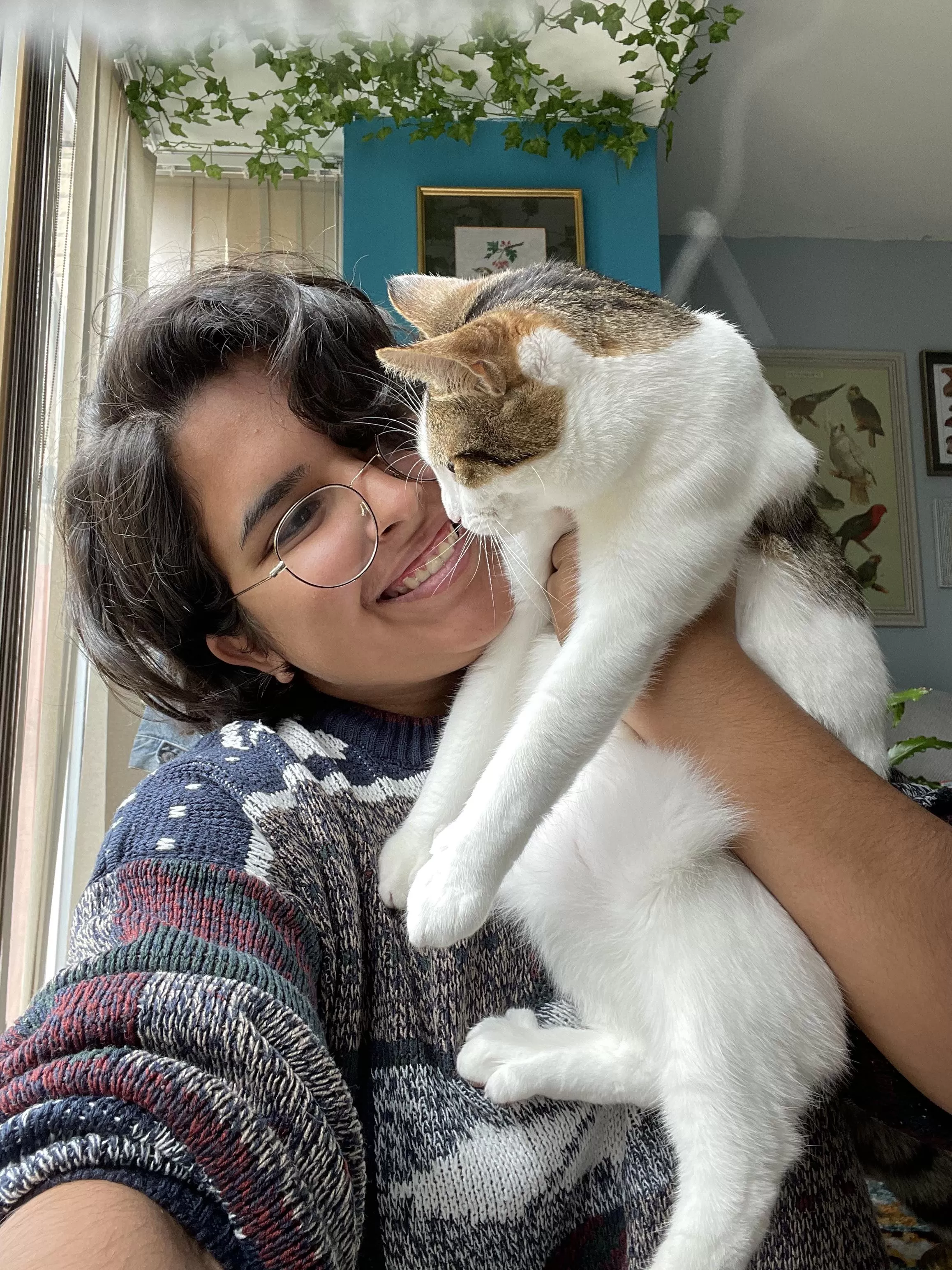 A boi with her catto ? [oc]