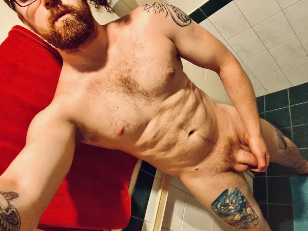 A cheeky tease, with my nearly visible six pack! Stoked with my progress. A cheeky tease, with my nearly visible six pack! Stoked with my progress.