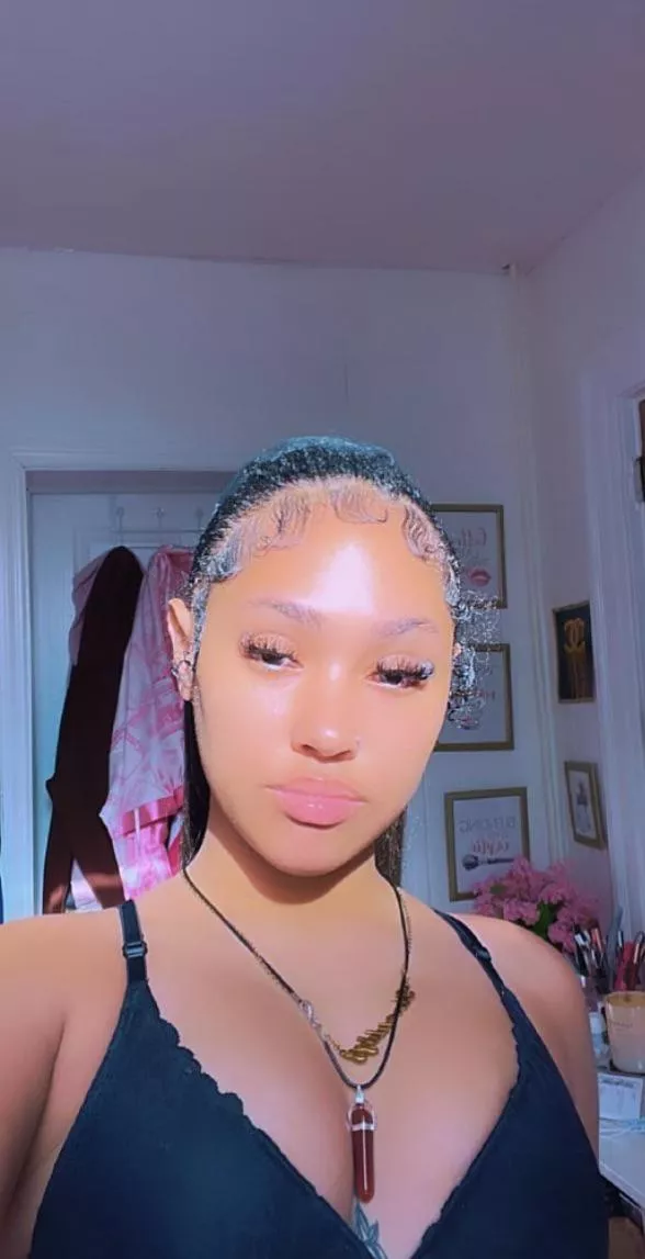 A Dominican girl willing to please BWC