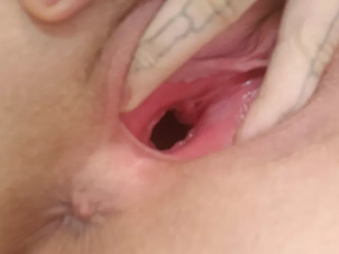 A first time gape!