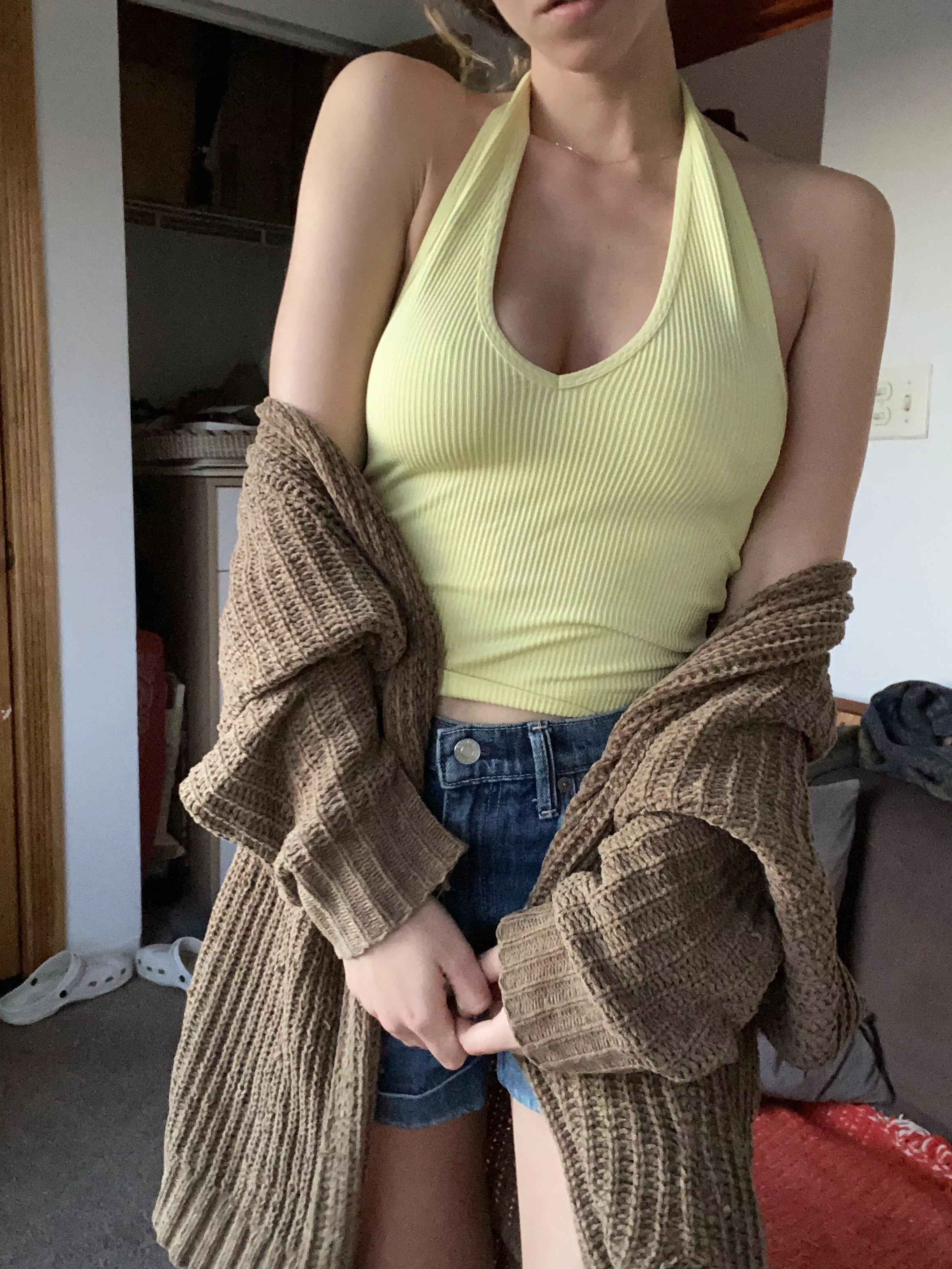 A good girl 😈 [f]