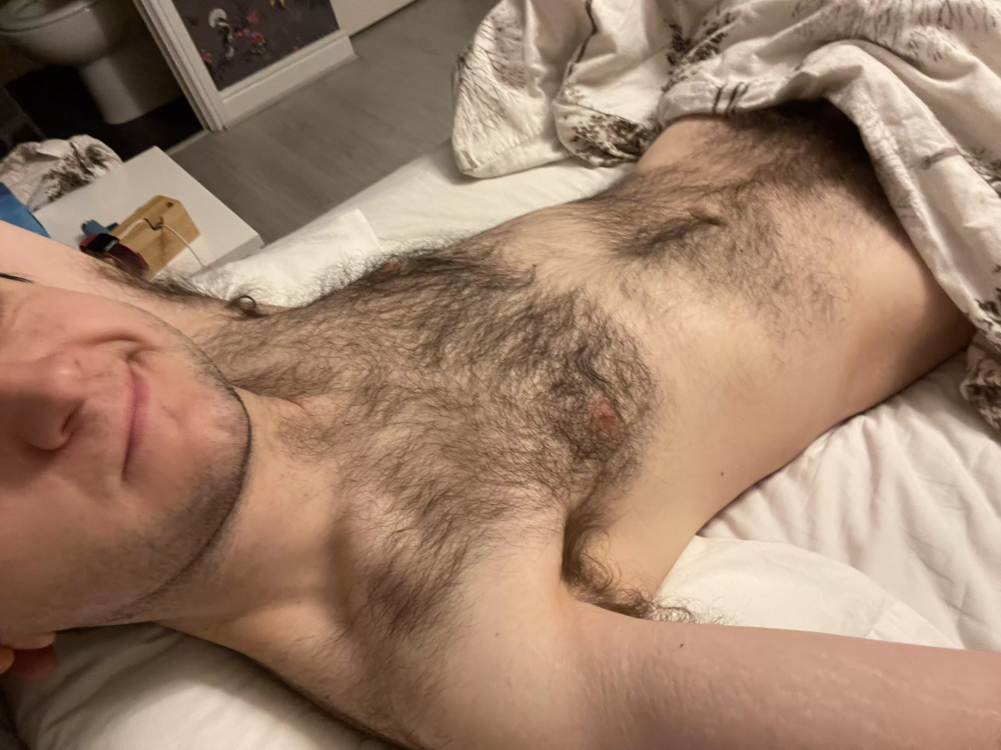 A hairy gay bro π A hairy gay bro π