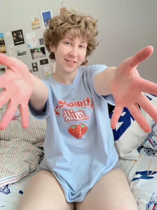 a hug for those of you who need it 🥰