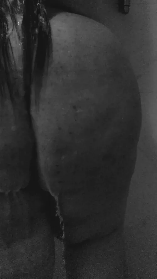 a lil b+w booty moment πΏ 22f a lil b+w booty moment πΏ 22f