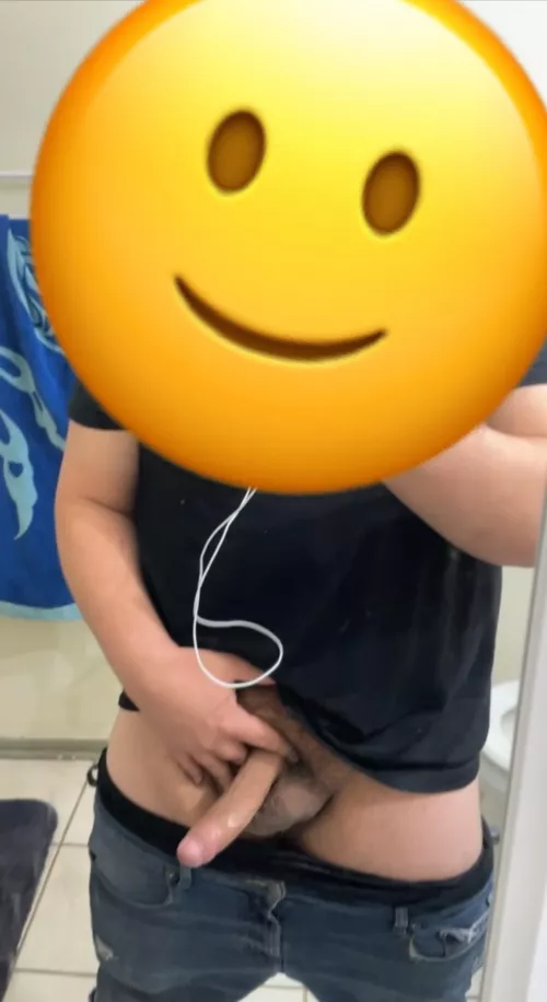 A lil chubby mind rating ?