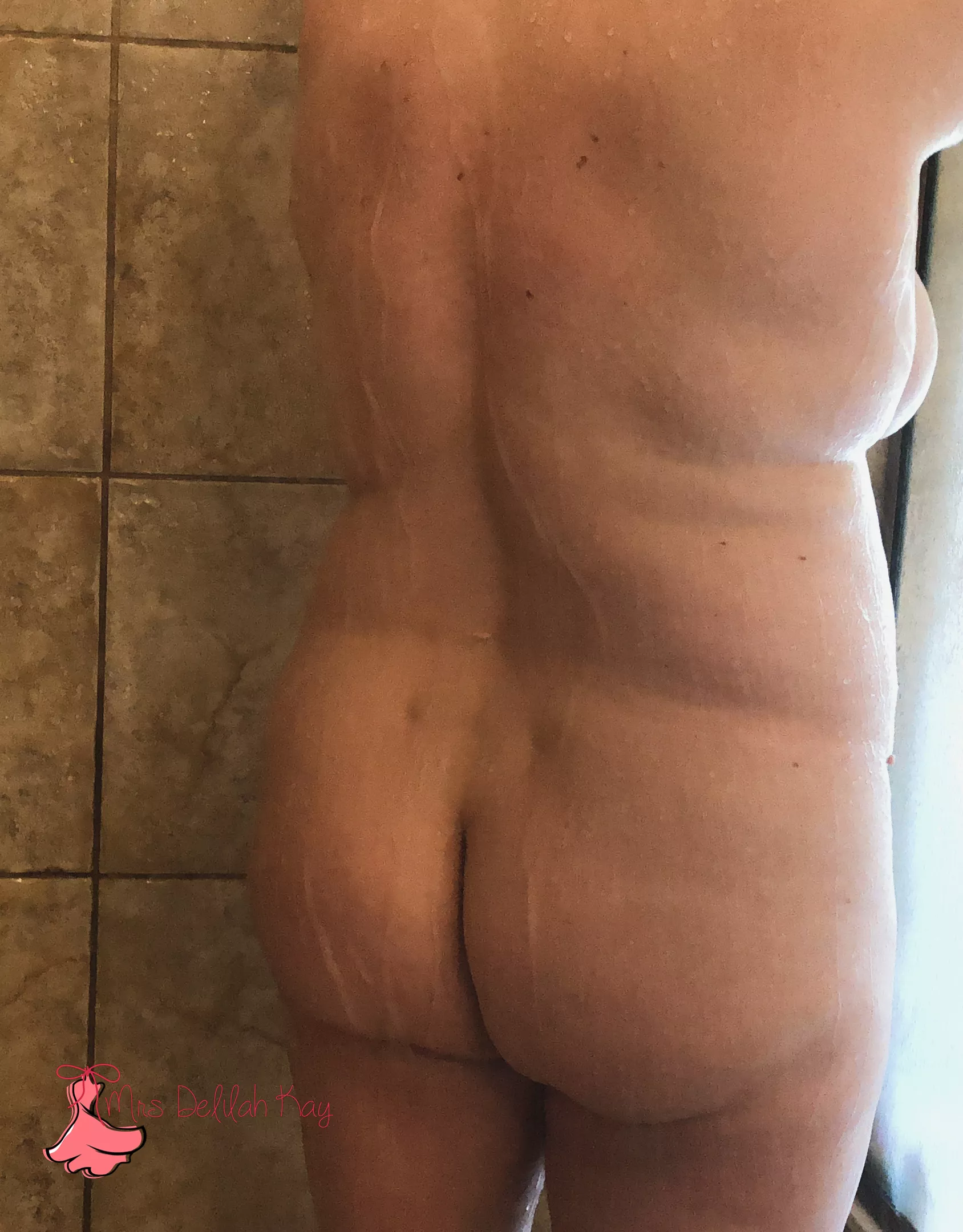 a little bit of booty in the shower this morning.... a little bit of booty in the shower this morning....