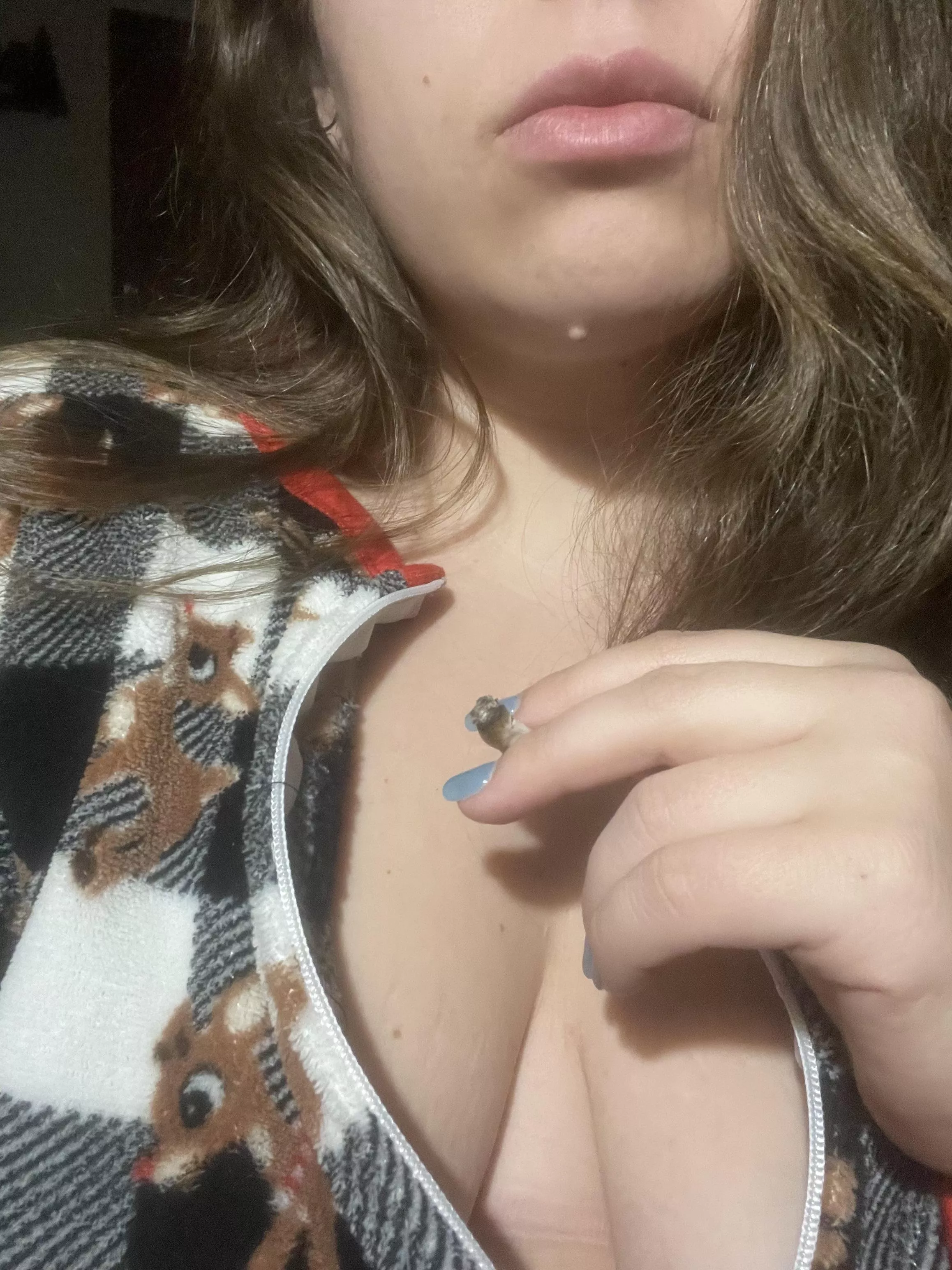 A little bit of green keeps you in the Christmas spirit