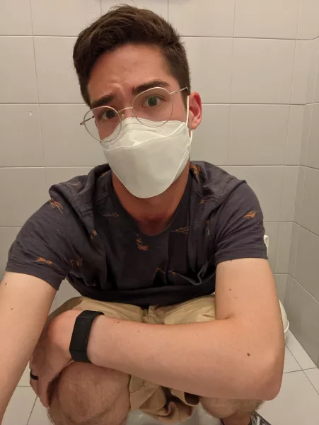 A little crude, but I had to take a selfie hahaha ๐
 A little crude, but I had to take a selfie hahaha ๐