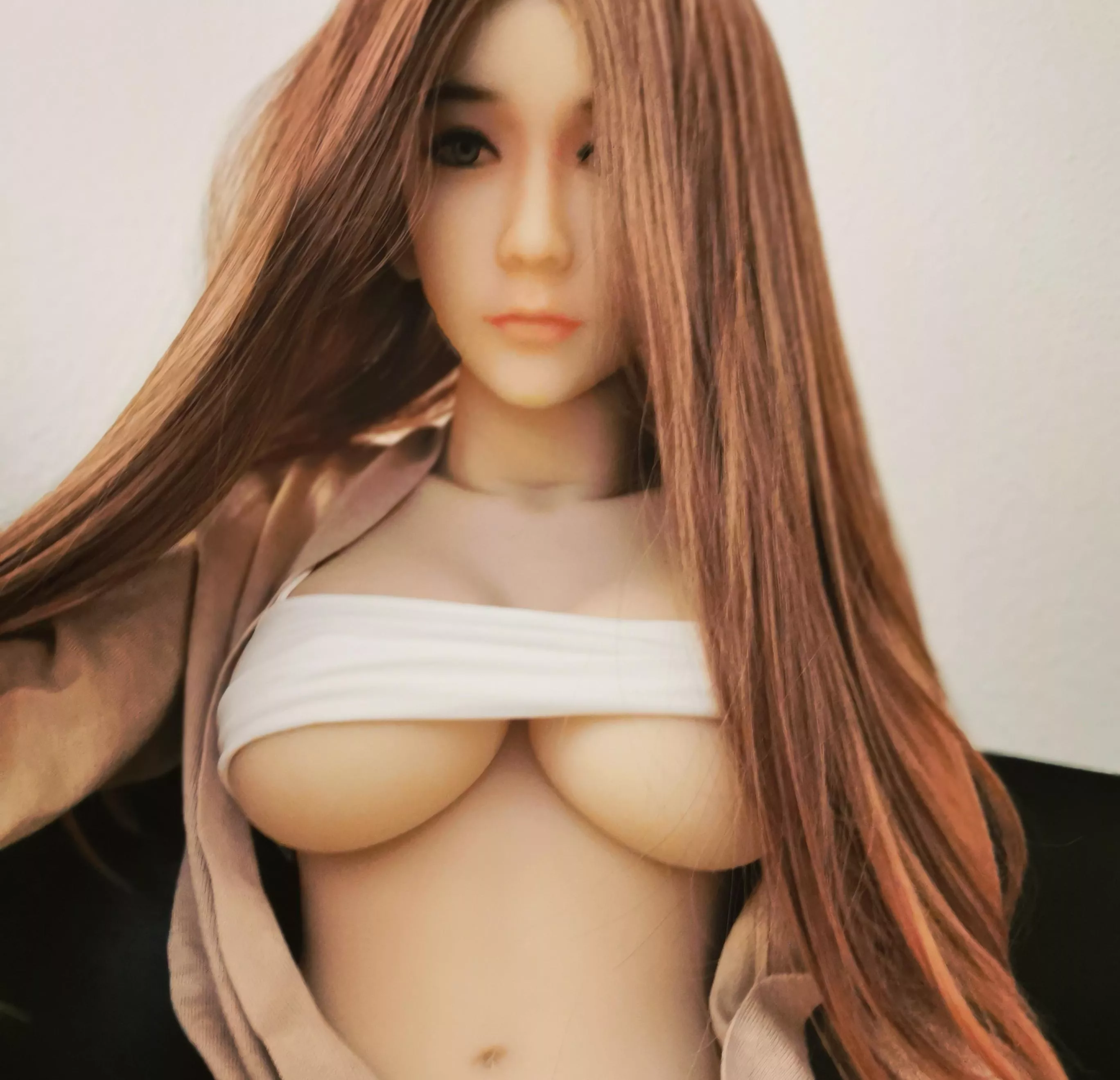 a little dish of underboob and comfy clothes to celebrate the new year.