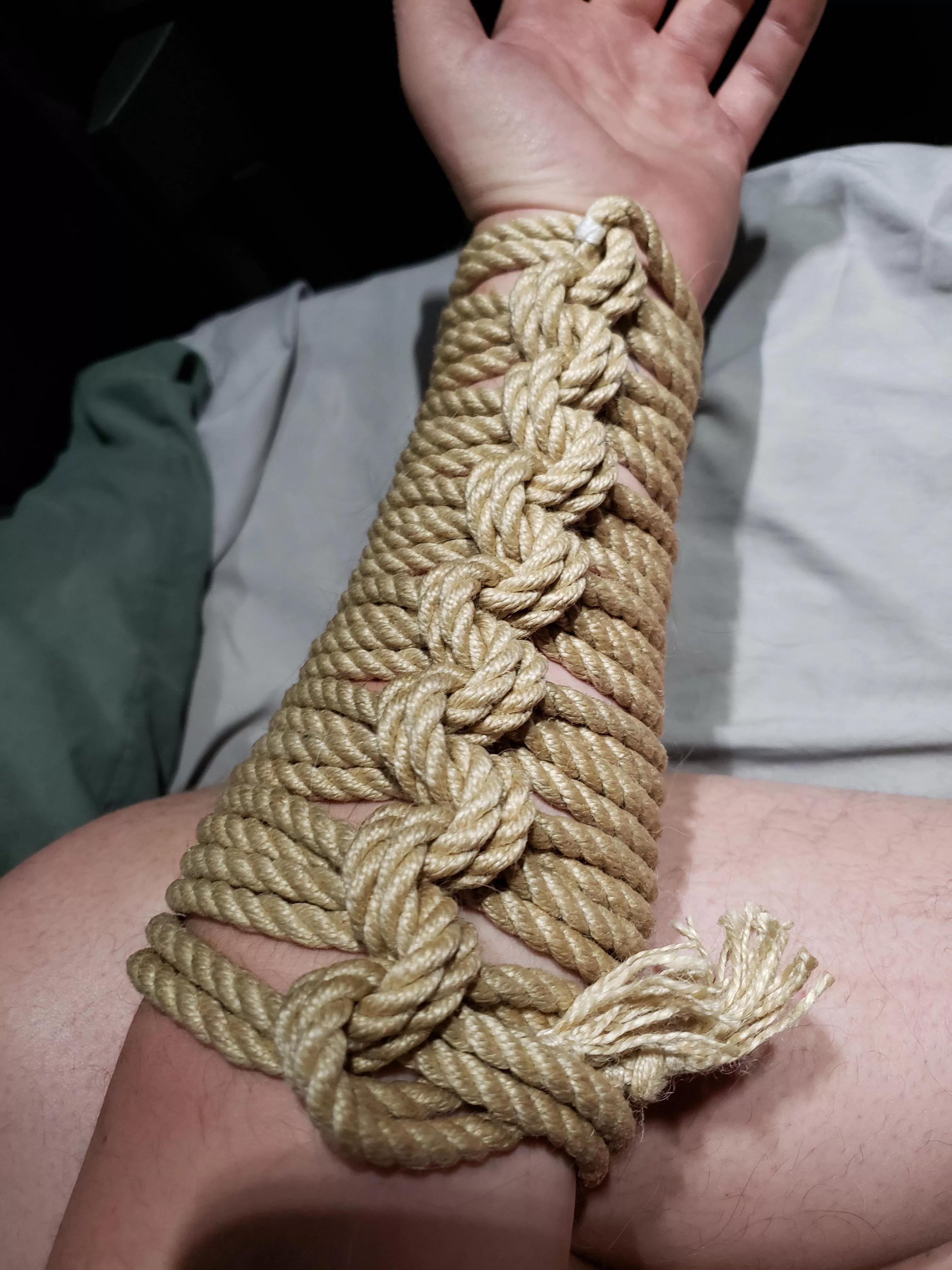 A little self bondage