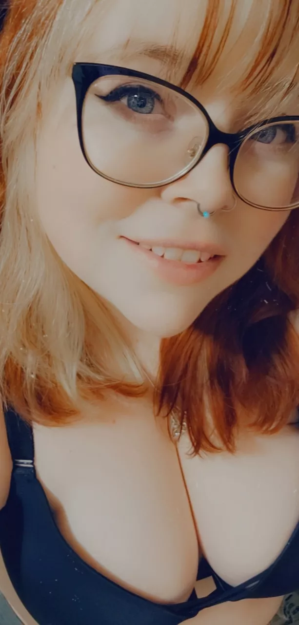 A little tease, just for you 🖤