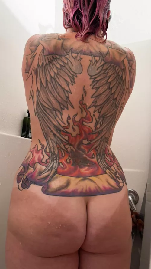 A milf that’s ready to have fun