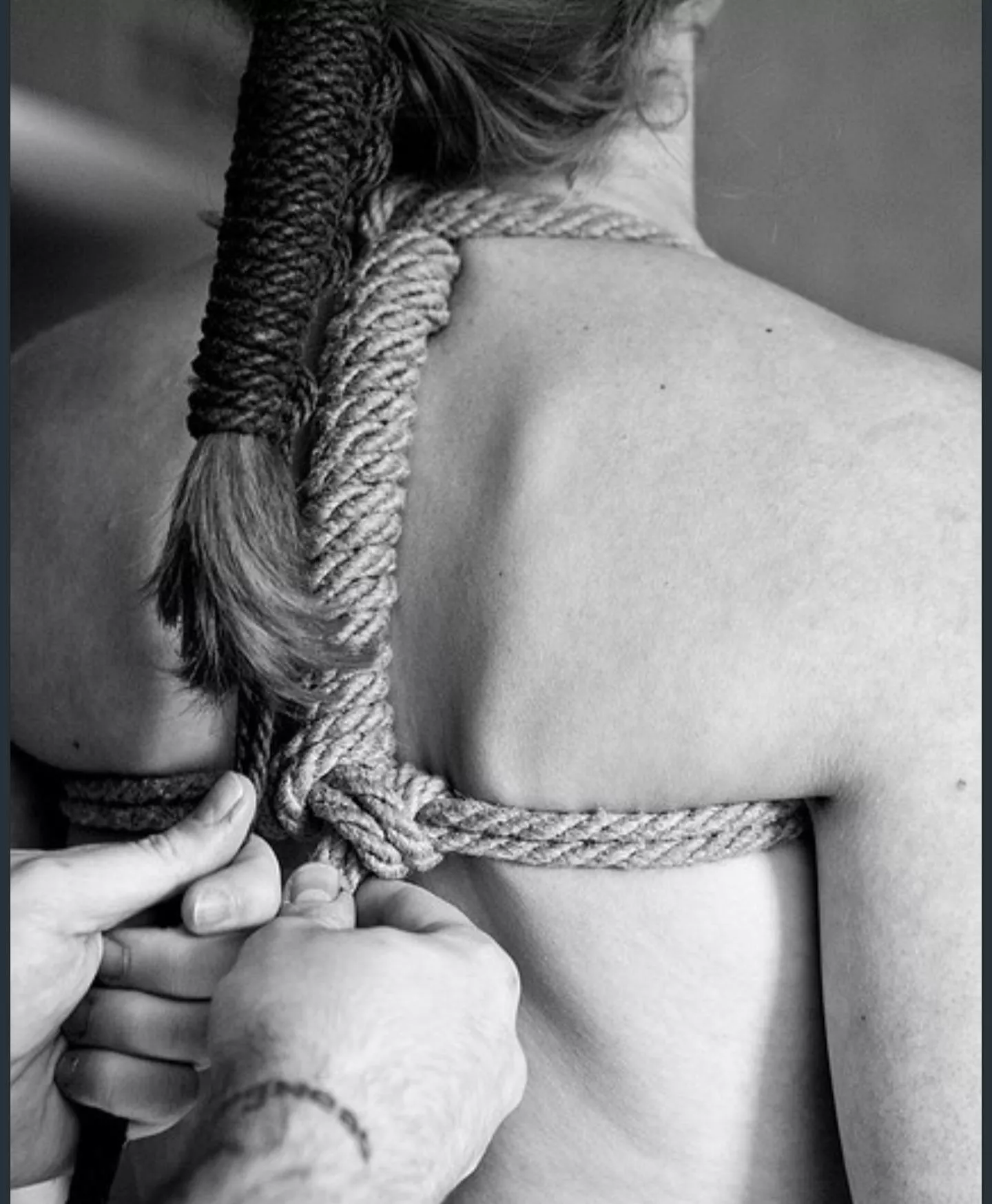 A perfect bondage. A perfect bondage.