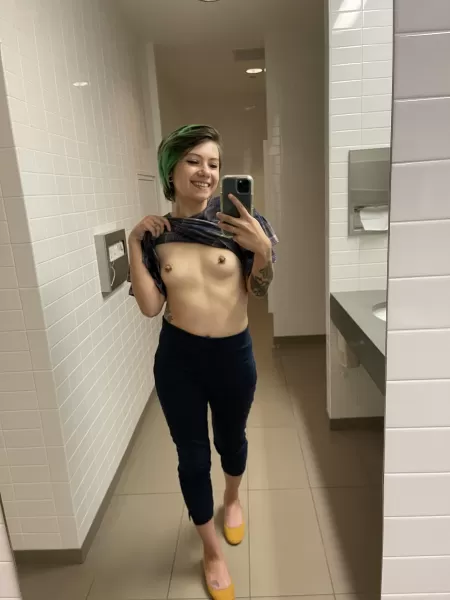 A quick flash in the work bathroom for ya A quick flash in the work bathroom for ya