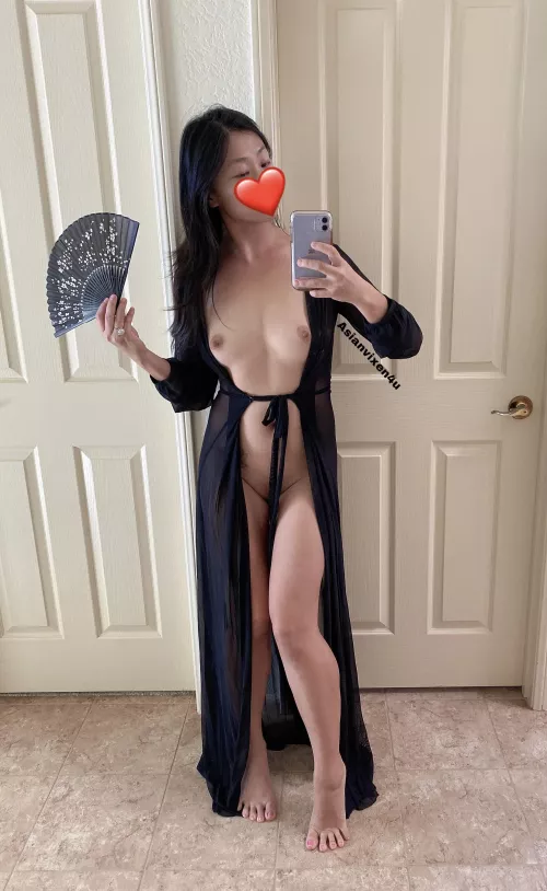 A Redditor sent me this slip in the mail. Iām thinking I should wear it at the beach