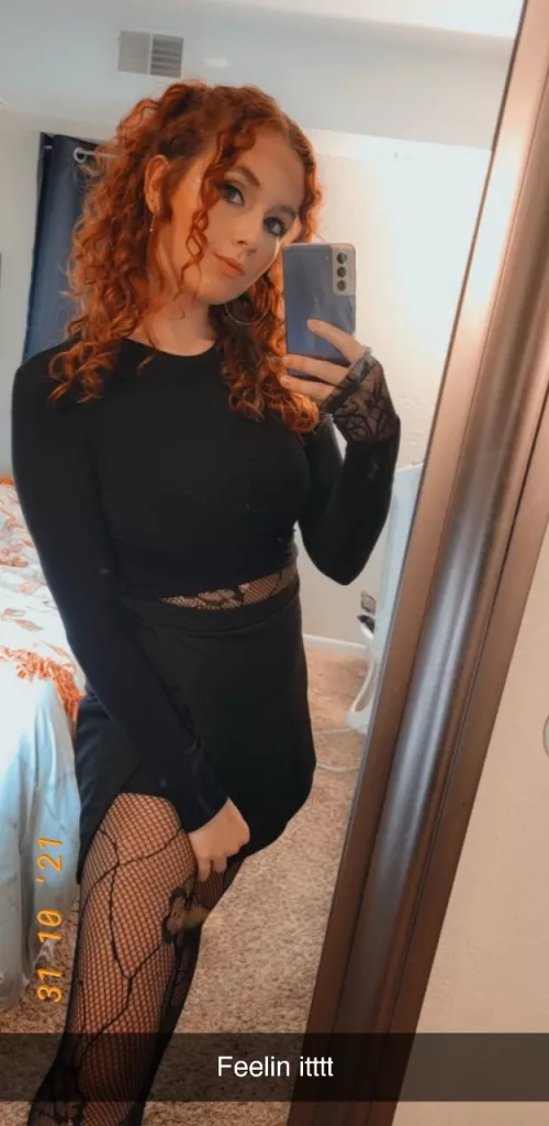 A redhead goth? A redhead goth?
