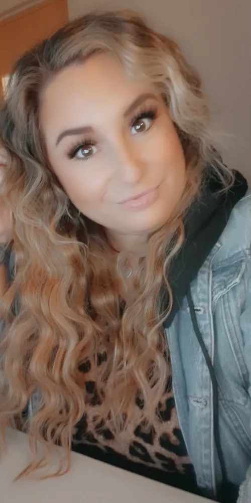 A sassy day keeps the basics away!