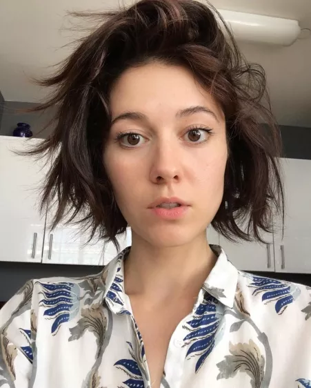 A sloppy blowjob from Mary Elizabeth Winstead must be heaven. A sloppy blowjob from Mary Elizabeth Winstead must be heaven.