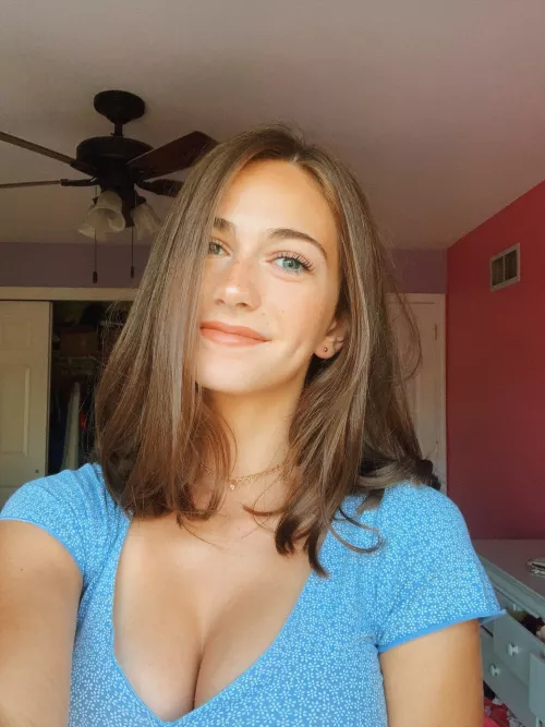 A very attractive girl