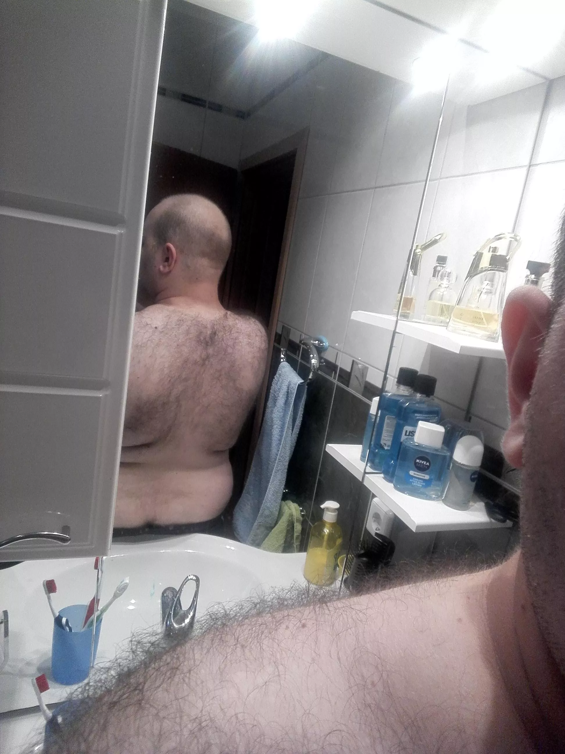 A very hairy back lol