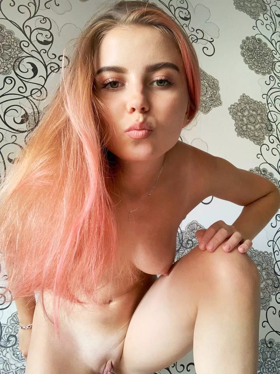 A warm kiss π A warm kiss π