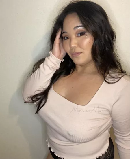 A whole lot of curves and sassπ