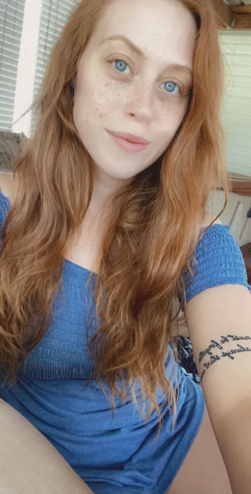 a wild ginger appears π©πΌβπ¦°