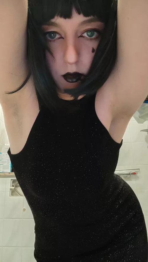 About to go out. Shave or not shave, that's the question