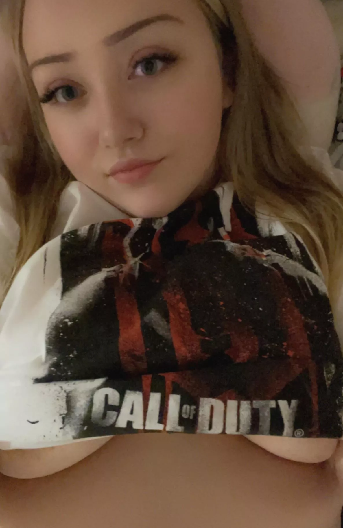 about to play some Vanguard & wanted to show off my shirt