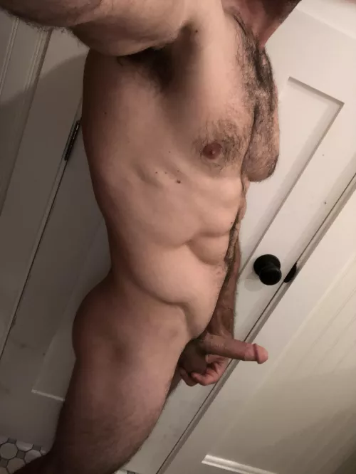 About to shower π¦ come join me (26)