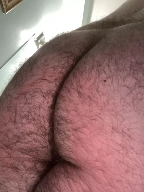 About to shower. Need to be dominated