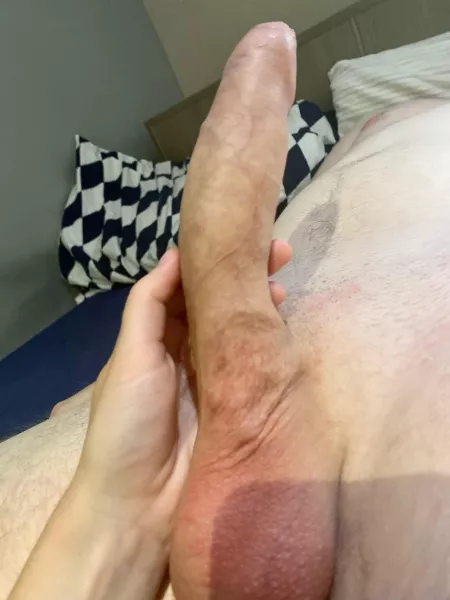 About to take all 7 inches.. π¦