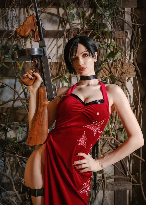 Ada Wong cosplay by Tniwe