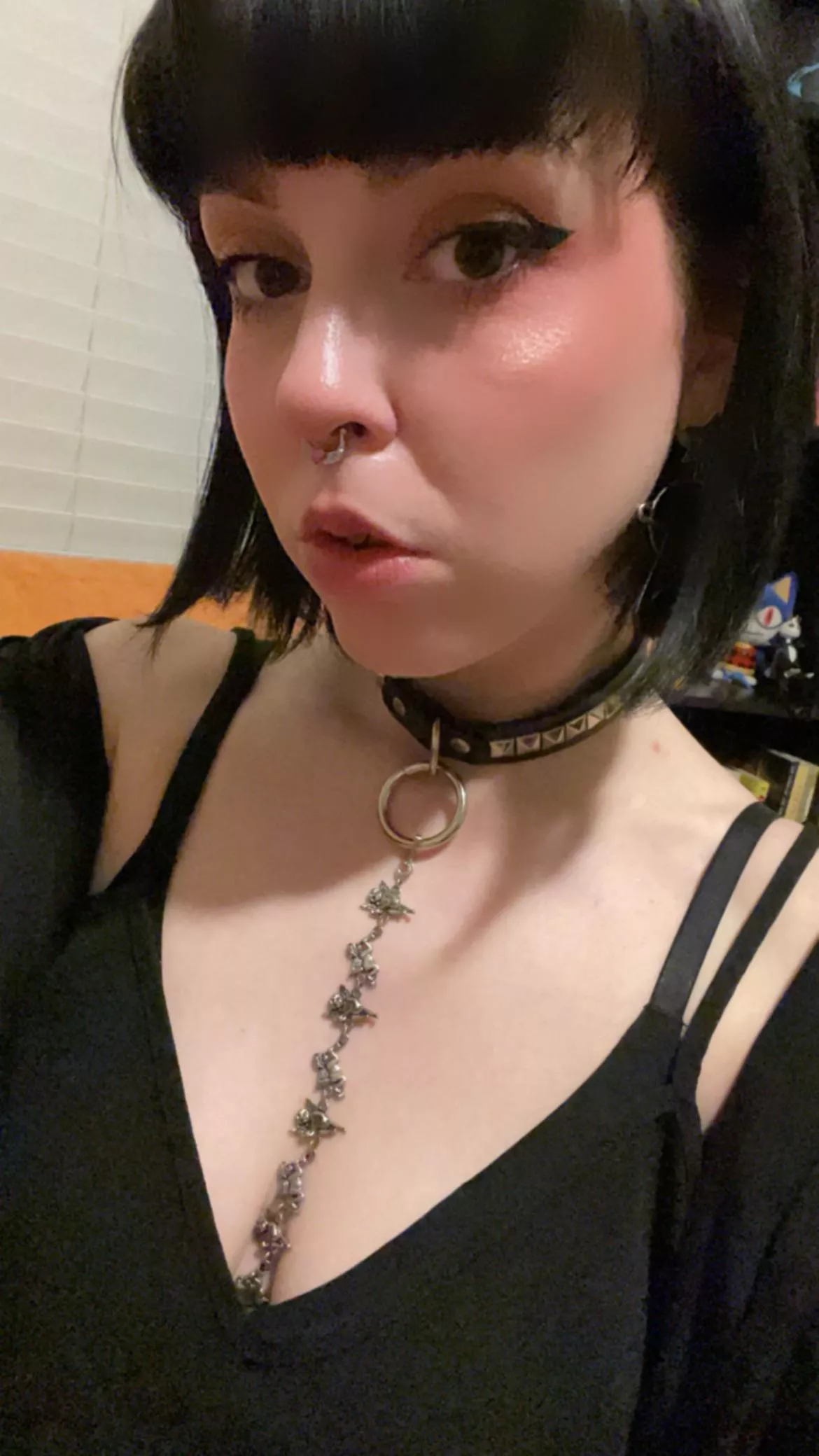 added a little dangling accessory to my o-ring ?? ?